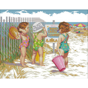 В рамке Малыши на пляже Набор для вышивания R469