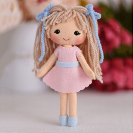  Куколка Аня Набор для создания игрушки своими руками Тутти 05-46