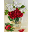Сирень и красные розы Набор для вышивания лентами Каролинка