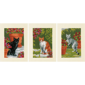  Кошки среди цветов Набор для вышивания Vervaco PN-0188672
