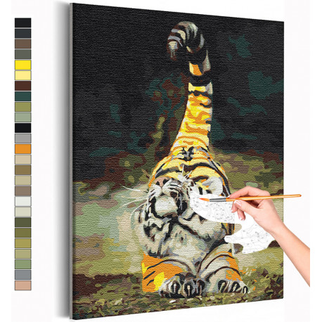  Тигр потягивается / Символ года / Животные Раскраска картина по номерам на холсте AAAA-RS396