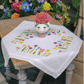  Весенние цветы Набор для вышивания скатерти Vervaco PN-0199588