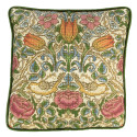 Rose Tapestry Набор для вышивания подушки Bothy Threads