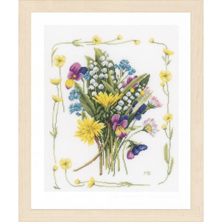  Bouquet of field flowers Набор для вышивания LanArte PN-0167125