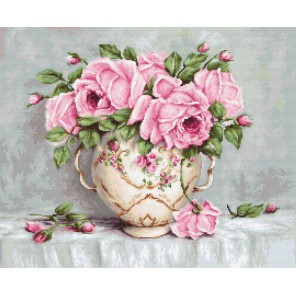 Розовые розы Набор для вышивания LUCA-S