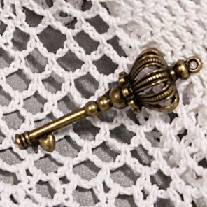 Ключ королевский Подвеска металлическая для скрапбукинга, кардмейкинга Scrapberry's